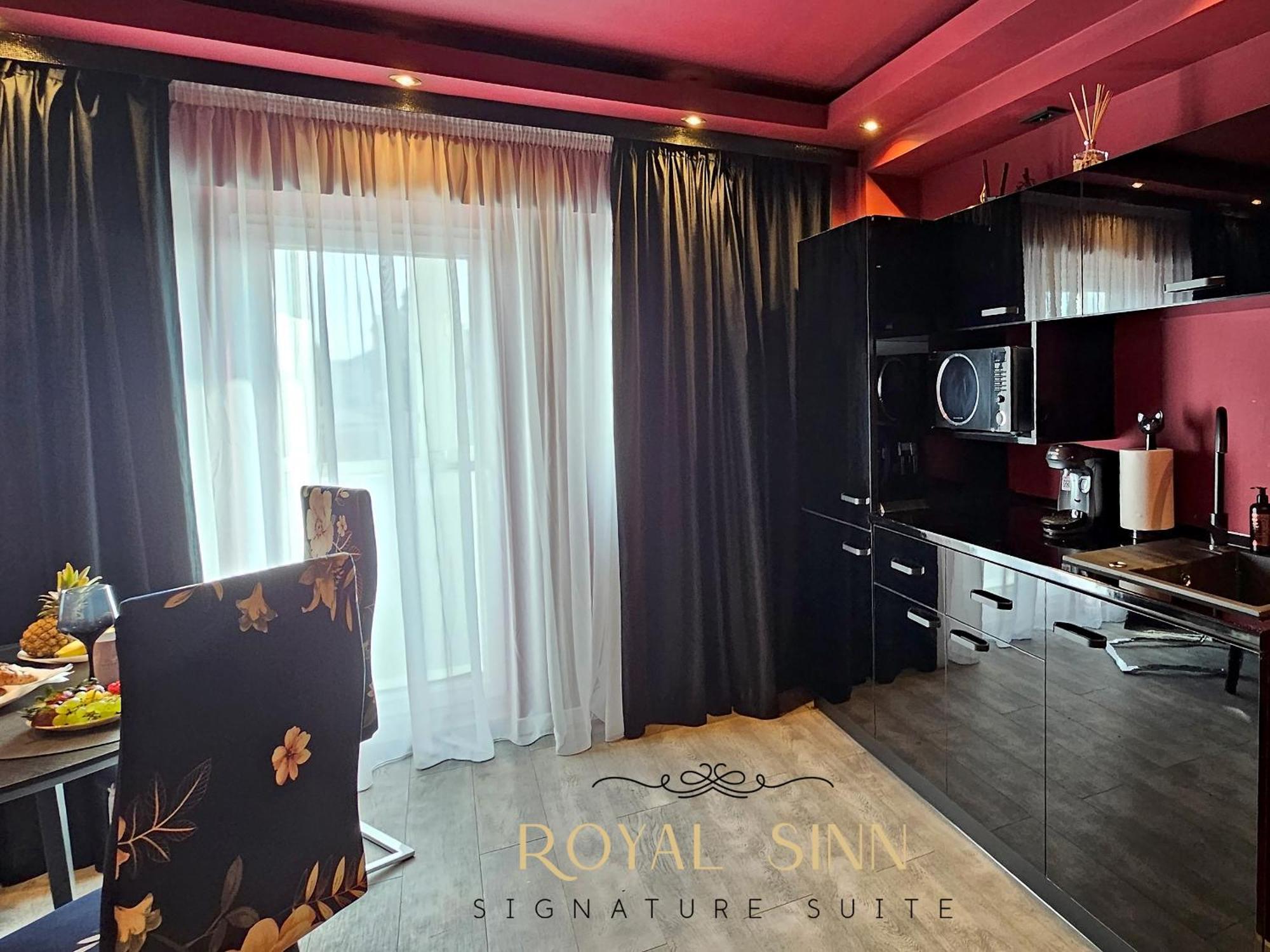 Royal Sinn Signature Suite ブカレスト エクステリア 写真