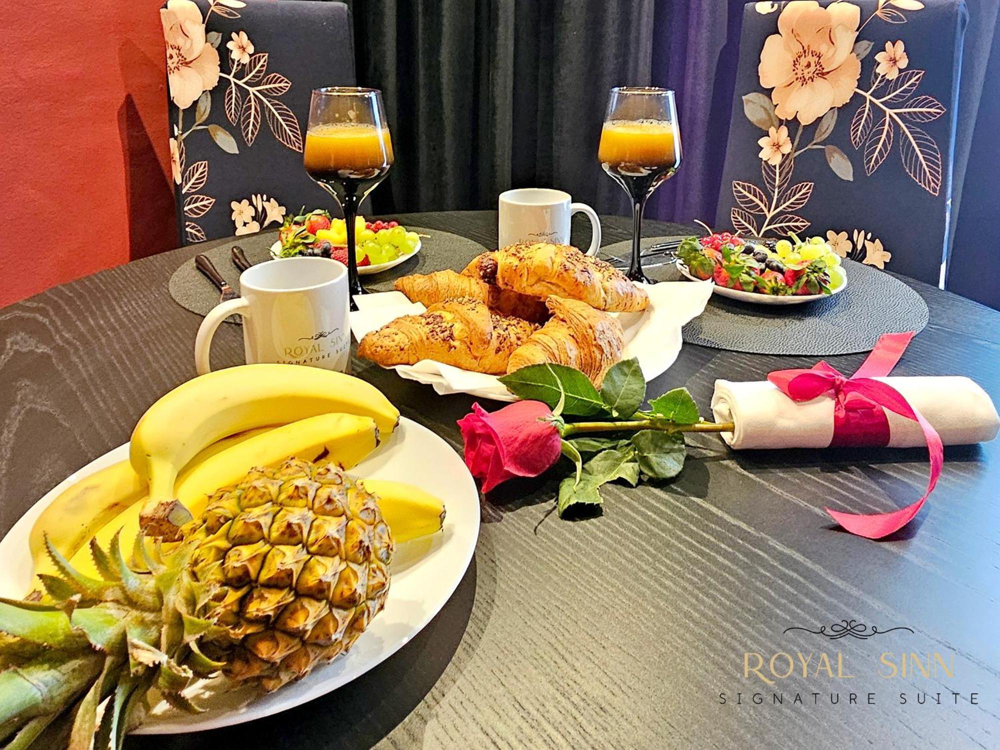 Royal Sinn Signature Suite ブカレスト エクステリア 写真